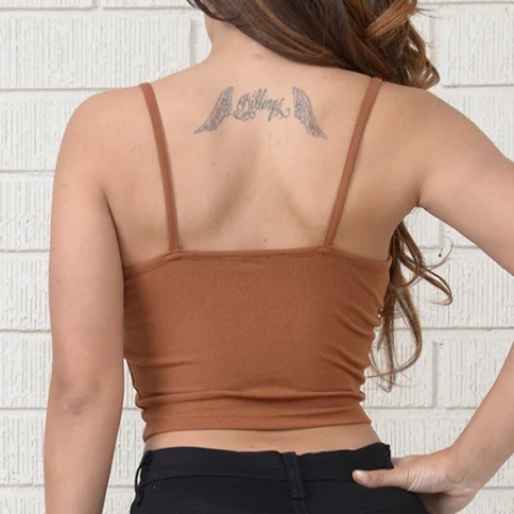 Camel Crop Top - Picture 2 of 3